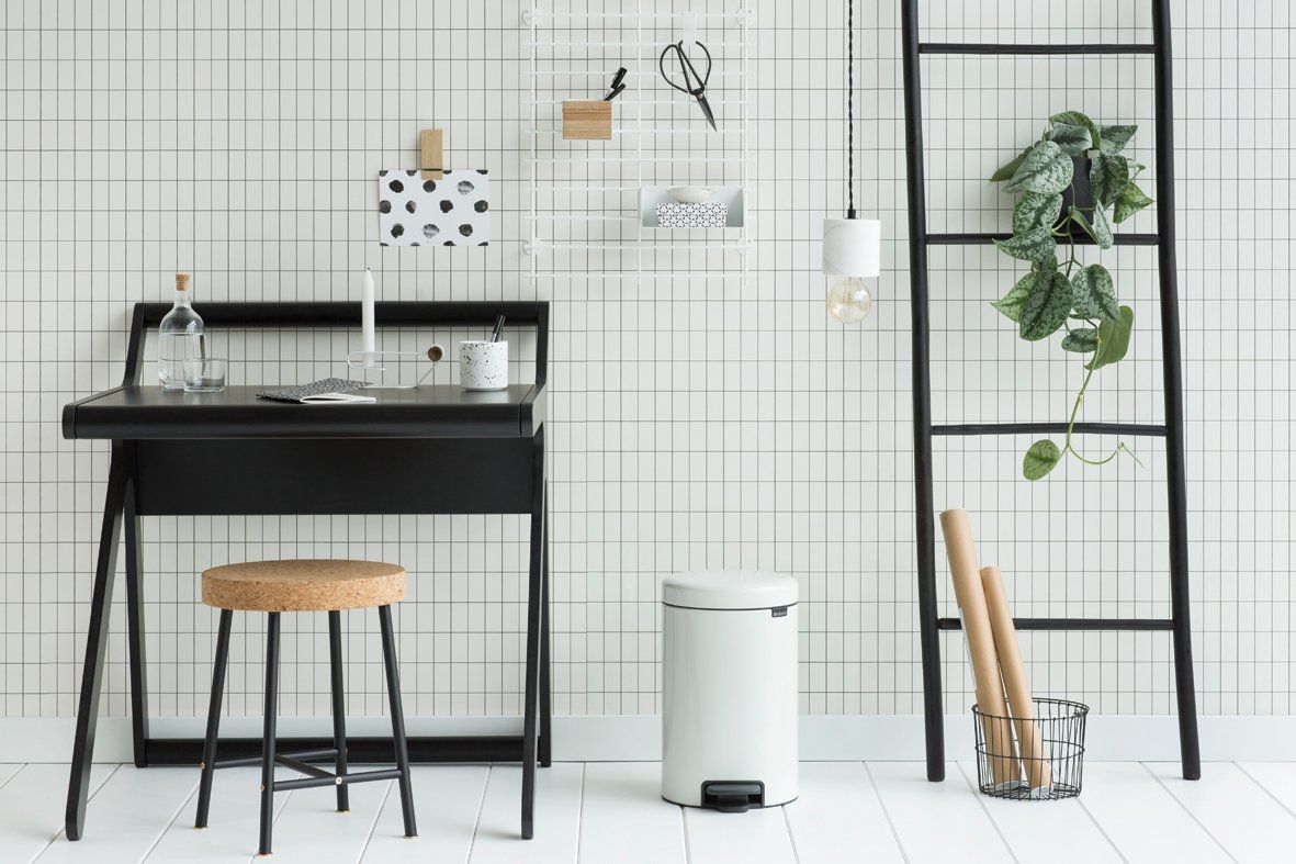 Brabantia- Pedal 12L Bin
